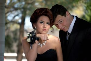 ef3cb80820f01c3e81584d04ee44408be272e0d610b1114391f5_640_prom