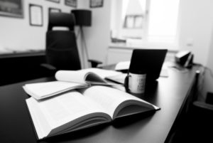 law-firm-4924547_1920