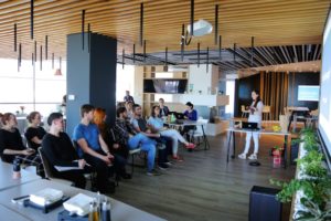 people-attending-meeting-presentation-at-the-office-in-the-work-cafe_t20_dovR9A