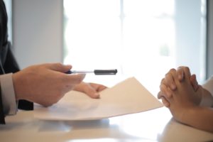 How to Navigate Insurance Quotes and Choose the Best One