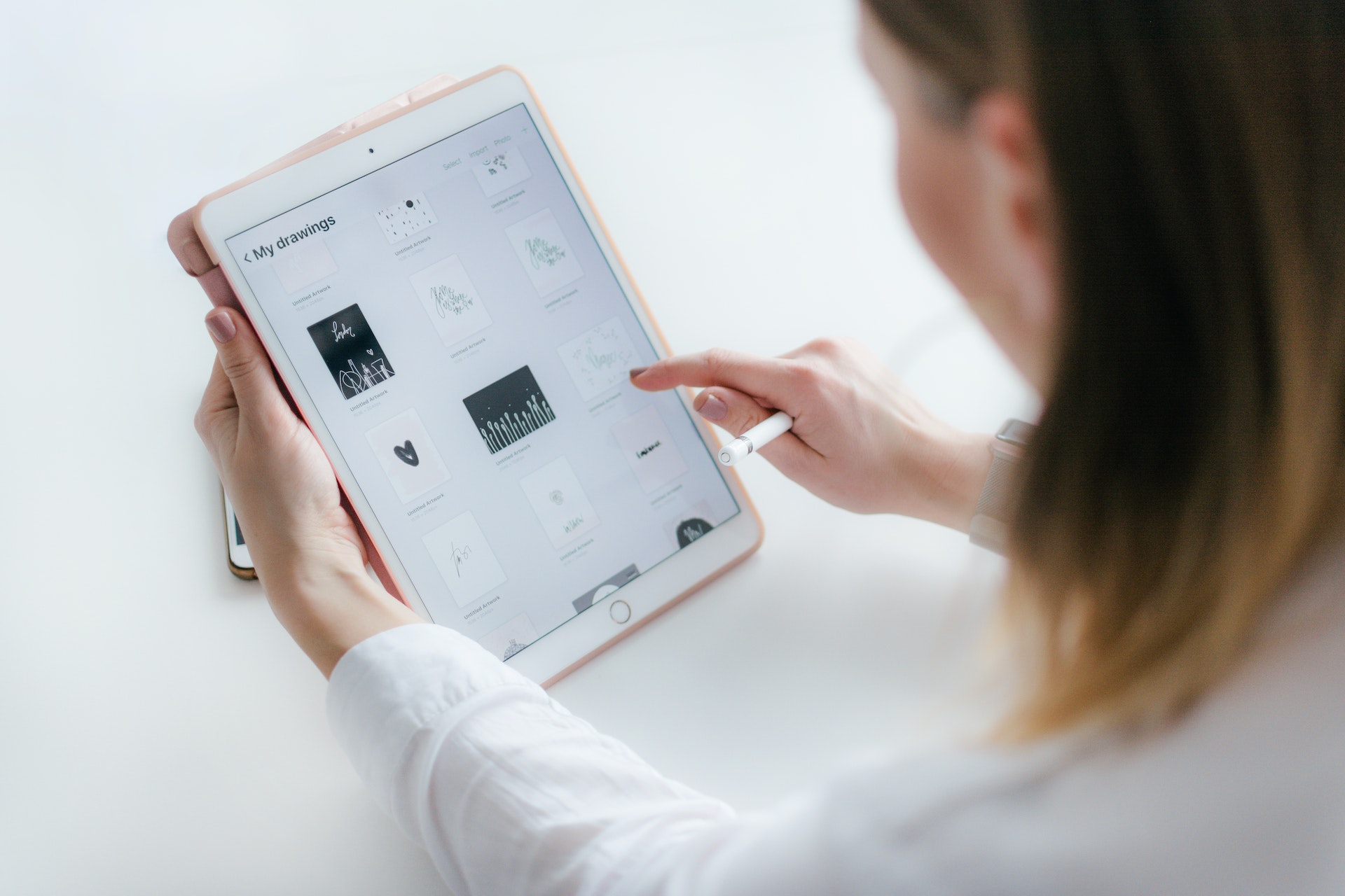 8 Crucial Reasons Why Touchscreen Technology is Here to Stay