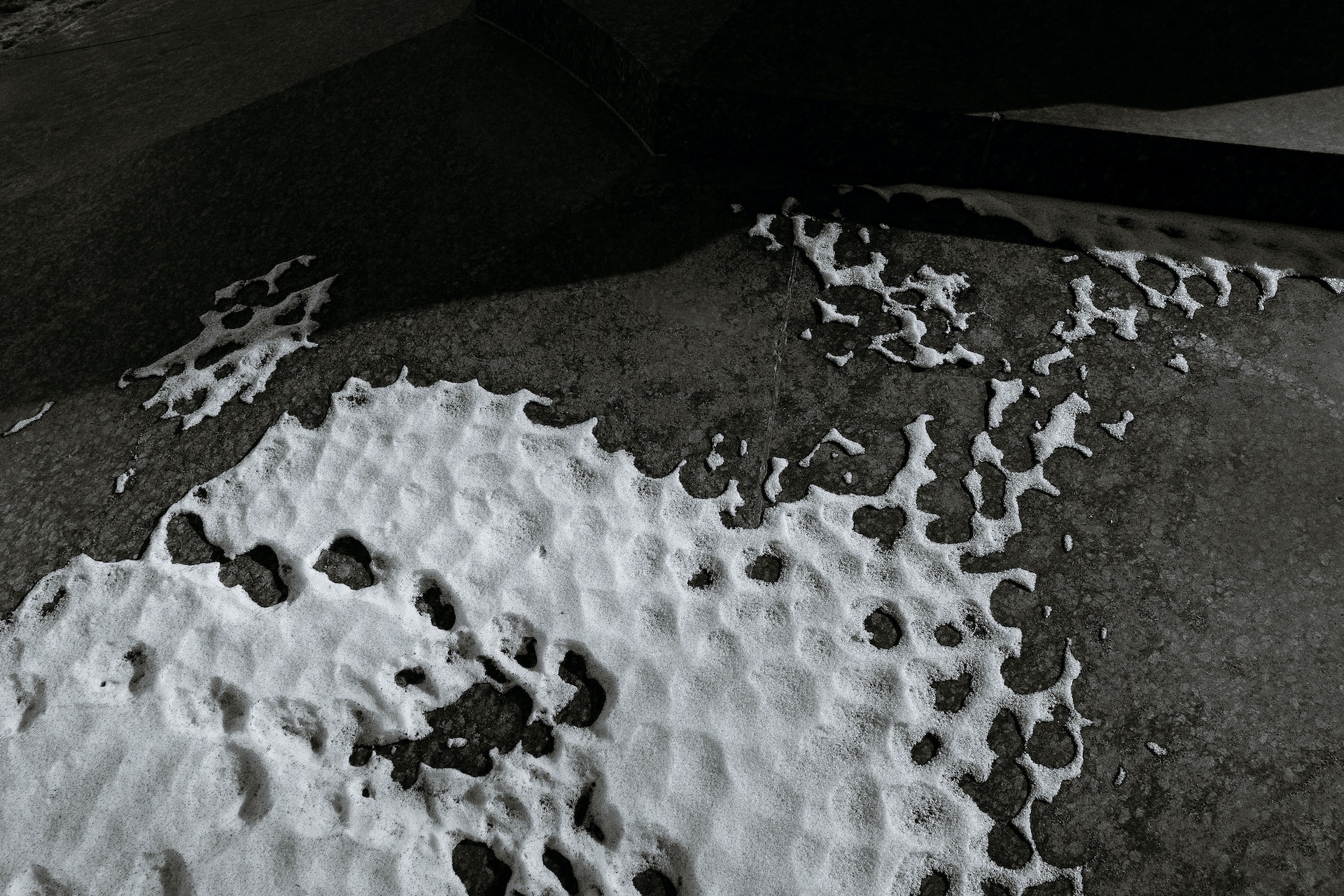 7 Reasons Winter Weather Causes Asphalt Holes and Cracks