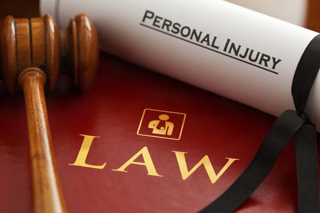 What’s the Maximum a Lawyer Can Charge for a Personal Injury Claim?