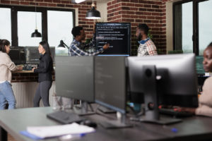 5 Ways Outsourced IT Services Can Reduce Downtime