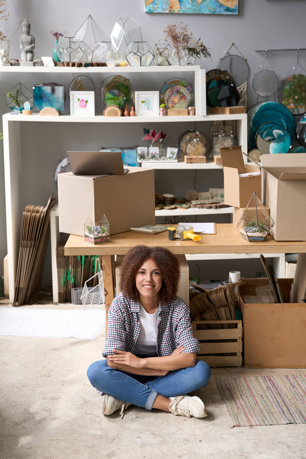 How to Declutter Your Life: 10 Easy Steps to Efficient Storage