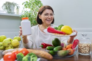 7 Essential Nutrients Women Should Include In Their Diet