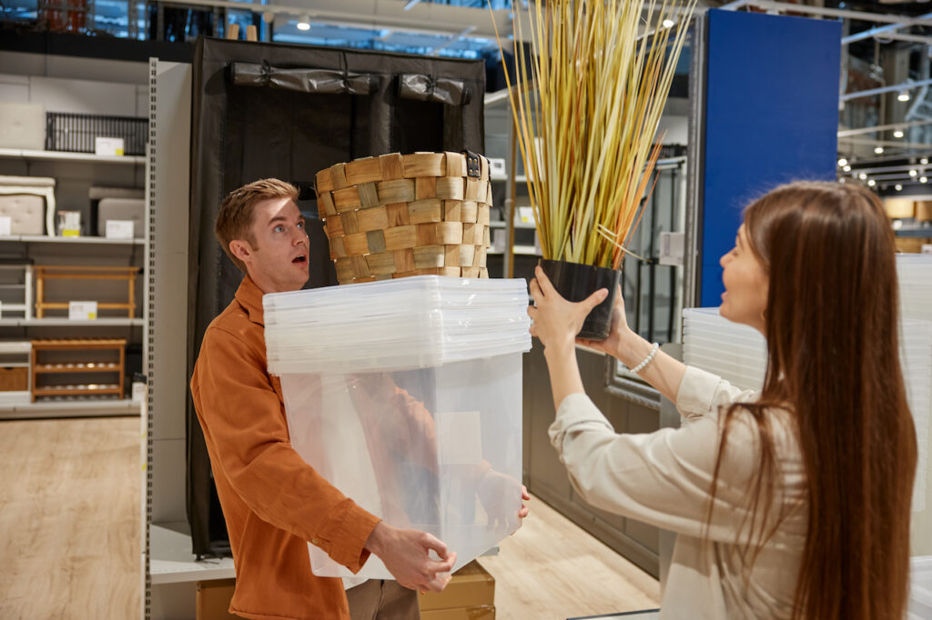 Home Storage on a Budget: 5 DIY Solutions