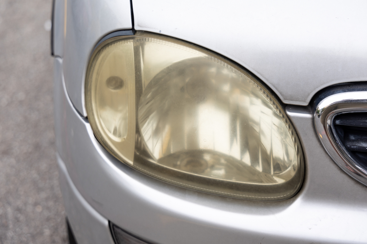 How to Tell If Your Headlights Need Restoration