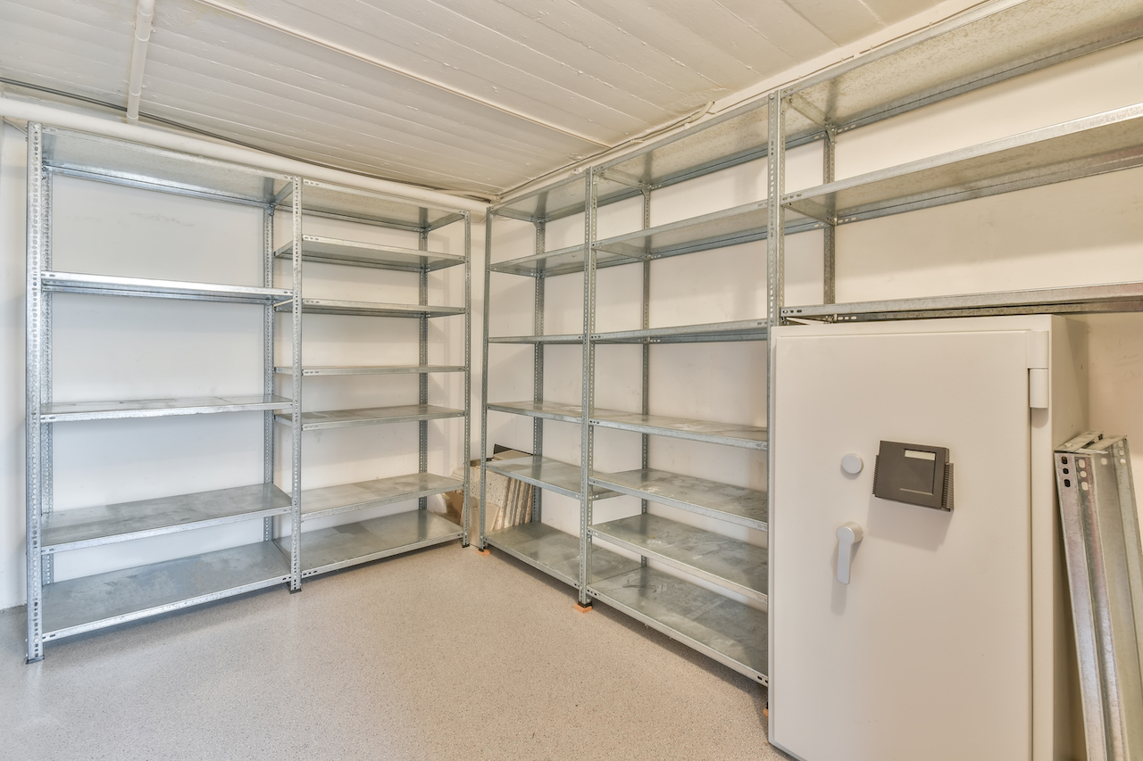 How to Safely Store Large Appliances in a Storage Unit