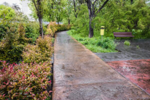 7 Types of Walkway Materials to Use for Your Driveways and Walkways