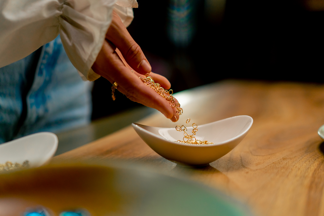 Selling Gold Jewelry: What to Expect